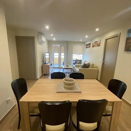 Bk Apartment *